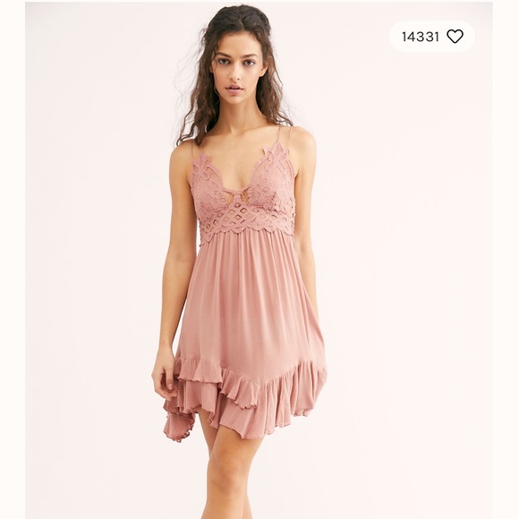 Dresses & Skirts - Free people Adella Slip NWT